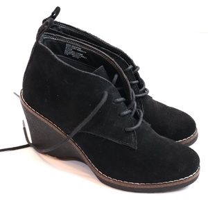 White Mountain Tie Ankle Bootie